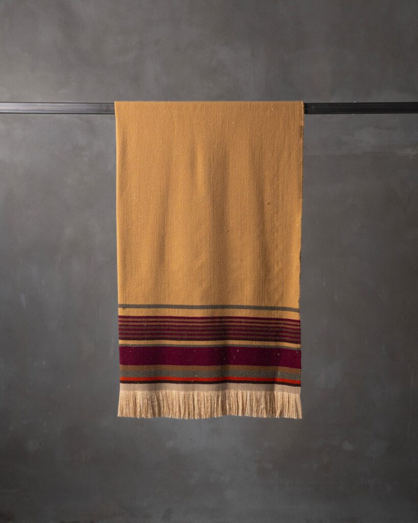 GROTTESCO.D3 - Brown, 130cm x 200cm