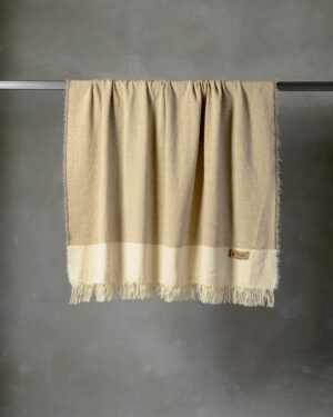 HELA.D2 - White, 140cm x 200cm