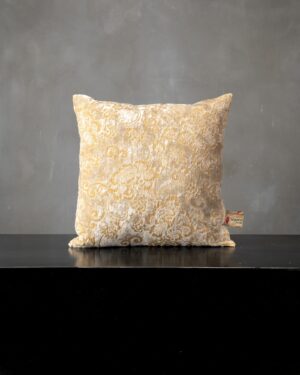 SPONGE - Gold, 45cm x 45cm